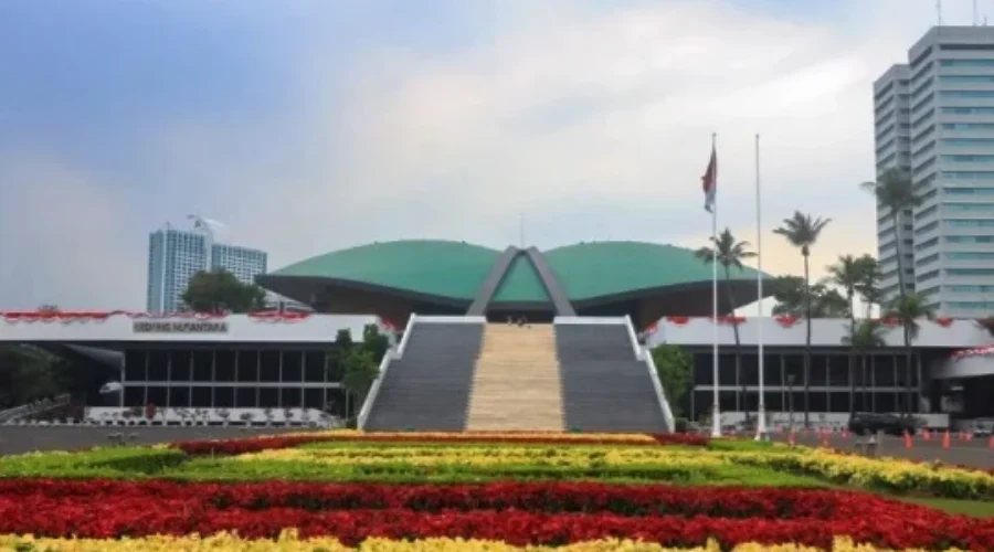 Lembaga Tinggi Negara Indonesia Hak Tugas Ketentuan