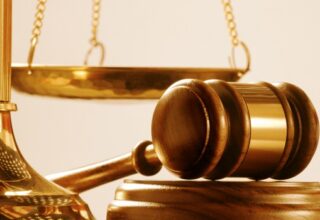 Pengertian Konstitusi, Fungsi, Tujuan, Macam dan Urgensi pada Pemerintahan