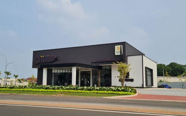 Manhattan Marketing Gallery di Tangerang menggunakan atap dari COLORBOND®