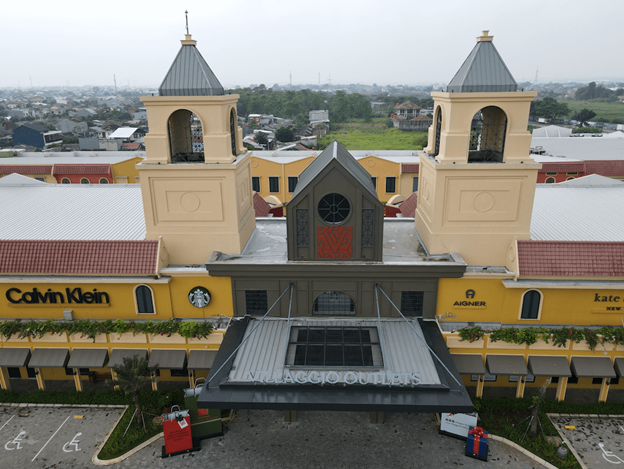 Villagio Outlets di Karawang menggunakan COLORBOND® Gull Grey & Armour Grey