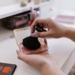 Cara Memilih Blush On Natural yang Pas untuk Pemula