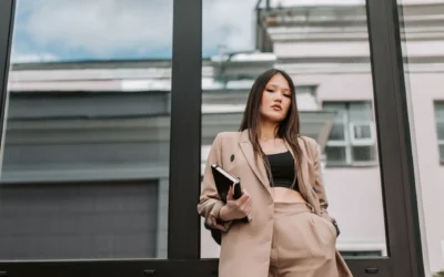 Inspirasi Outfit Kerja Kantoran Rapi dan Fungsional